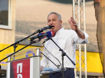  Borenović odbio ručak sa evropskim parlamentarcima jer je pozvan i SNSD 