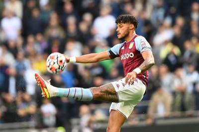  aston vila autobus otišao bez kapitena  