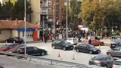  Ranjeni Srbin na intenzivnoj njezi: Nakon jučerašnjeg haosa na KiM i dalje napeta situacija 