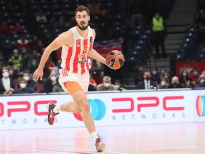  Hrabra zvezda pala u Moskvi: Crveno-bijeli satjerali CSKA uz zid, ali ipak nisu izdržali do kraja! 