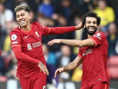  Roberto Firmino prelazi u Barselonu 