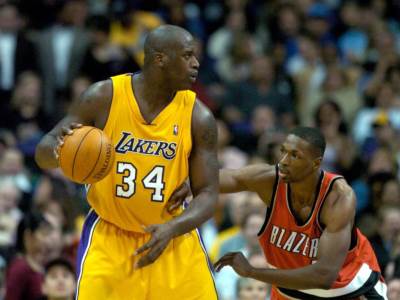  šakil o'nil htio da prebije trenera bacio saigrača  