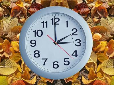  U nedjelju počinje počinje zimsko računanje vremena 