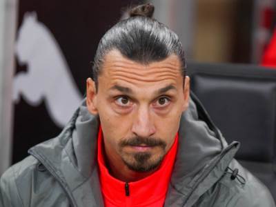  Zlatan-Ibrahimovic-podrska-gej-fudbaleru-Dzosu-Kavalu 