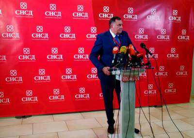  "Sa Šmitom ćemo se izboriti, on nema nikakav mandat!" 