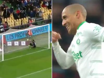  Vahbi Kazri dao gol sa 60 metara 