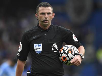  Majkl Oliver sudi meč BiH - Finska 