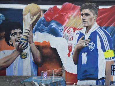  piksi mural u surdulici  