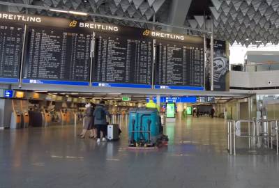  Novi soj korone već stigao u Njemačku?! Oglasili se zvaničnici - putniku urađen test, pronađene mutacije 