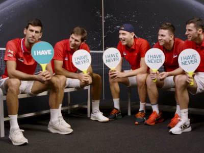  novak đoković bio na nudistiočkoj plaži dejvis kup 