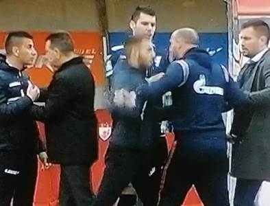 Crvena Zvezda Spartak 2.jpg Crvena Zvezda Spartak 2.jpg