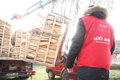  m:tel pokrenuo veliki društveno odgovorni projekat "Niste sami, imate prijatelje" 