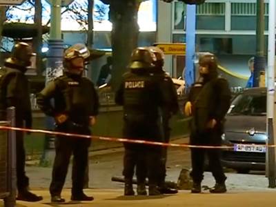  Policija u Parizu uhapsila dvojicu muškaraca, do detalja isplanirali napad 