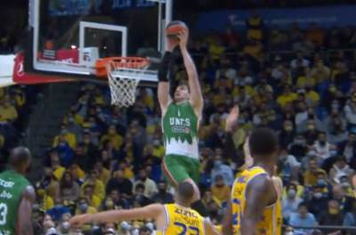  brutalno zakucavanje Maria Hezonje 