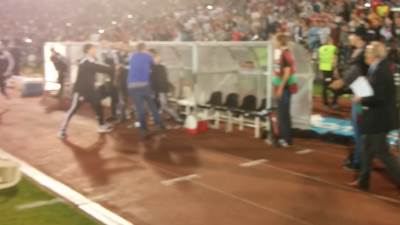  EKSKLUZIVNO: Snimak tuče s terena! 
