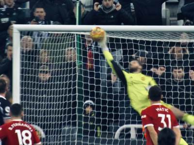  Mančester junajted i Njukasl odigrali 1:1 De Hea spašavao Junajted 