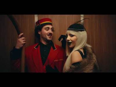  Hit dana: Tiësto & Ava Max - The Motto  