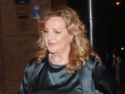  "Ja nemam više razloga da volim": Ana Bekuta zapjevala prvi put poslije Mrkine sahrane, cijela sala se naježila (VIDEO) 