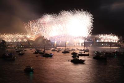  Oni su prvi dočekali 2022: U ponoć se izašlo na ulice, vatrometi na Novom Zelandu, Australiji, Japanu (FOTO, VIDEO) 