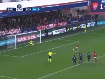  savršena panenka Roman Favr 