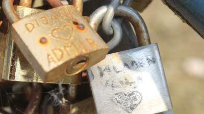  I Sarajlije "zaključavaju" svoju ljubav (Foto) 