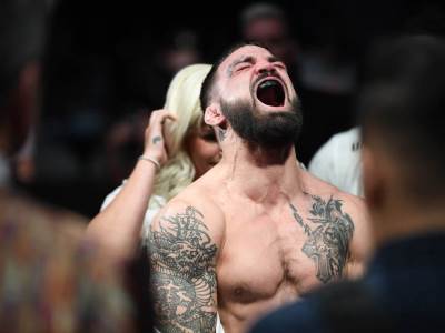  mma borac htio da ukrade aligatora 