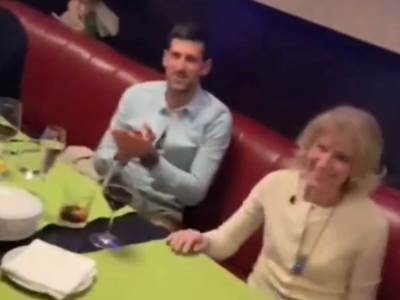  Novak Đoković proslavio rođendan majke Dijane 