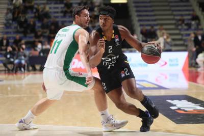  PARTIZAN SE VRATIO - POBEDA POSLE DVA PORAZA: Centar crno-belih impresivan u trijumfu! 