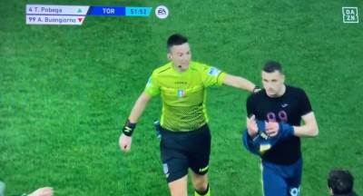  Alesandro Bonđorno skidanje dresa 