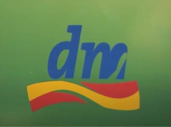  Umro osnivač lanca dm Gec Verner 