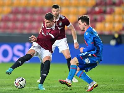  sparta prag viktorija plzen adam hložek  