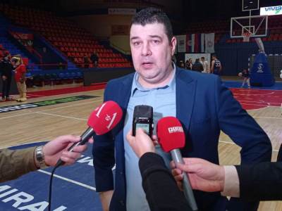  Dragan Nikolić poslije osvojenog Kupa RS sa KK Borac 