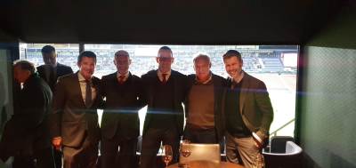  Milorad Vučelić sa legendama u Českoj 