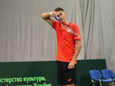  Ukrajinski-teniser-ide-u-rat-protiv-Rusije 