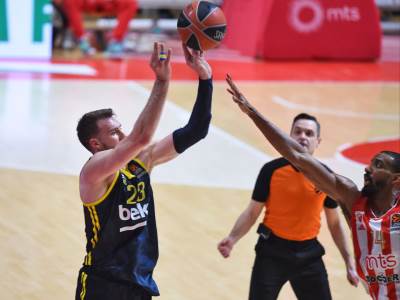  Marko Gudurić trojka protiv Crvene zvezde 