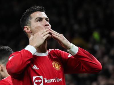  Kristijano Ronaldo prelazi u Čelsi 