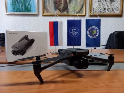  Željka Cvijanović donirala dron PMF-u 