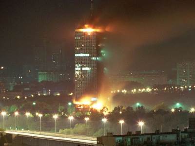  Prije 25 godina prekinuto NATO bombardovanje Jugoslavije 