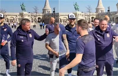  fudbaleri srbije u šetnji u budimpešti  