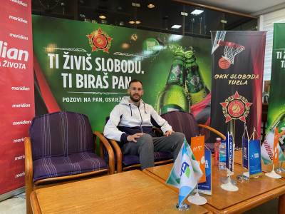  Miloš Latković, kk sloboda 