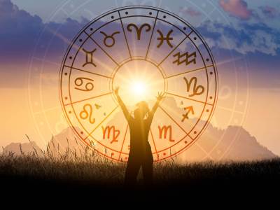  zodiac-signs-inside-of-horoscope-circle-astrology-and-horoscopes-concept_t20_RJbv3d.jpg 