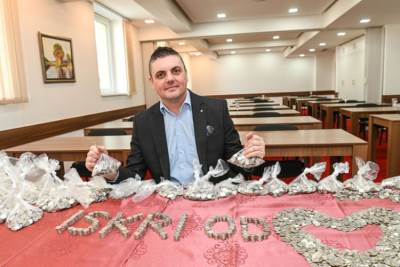  Bojan Marčeta darovao ušteđevinu udruženju Iskra 