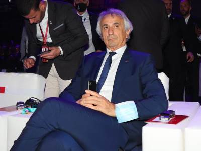  Vahid Halilhodžić dobija tri miliona odštete u Maroku 