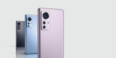 Naručite novi telefon iz Xiaomi 12 serije sa poklonom Naručite novi telefon iz Xiaomi 12 serije sa poklonom