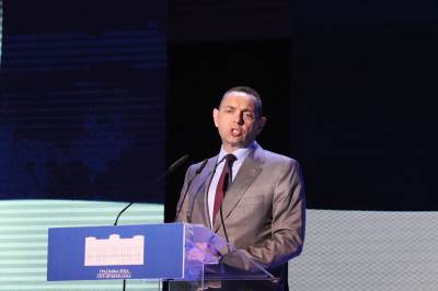  Aleksandar Vulin senator u RS 