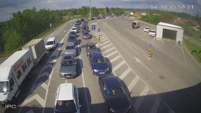  Uoči praznika kolone vozila na ulazu u BiH 
