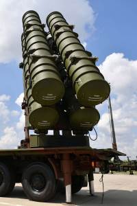  Srbija suspendovala izvoz oružja na 30 dana 