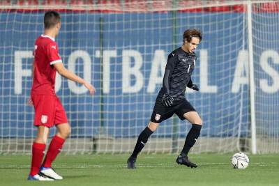  Otkriveno stanje pretučenog mladog srpskog golmana! Oglasili se iz Zvezde - evo šta se dešava sa Stefanom! 