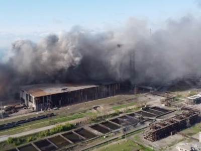  Azov objavio novi video čeličane Azovstalj u plamenu 