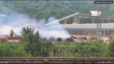  Ugašen požar u fabrici papira u Maglaju 